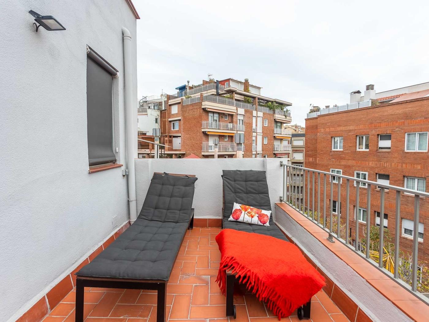 My Space Barcelona Bright just renovated attic apartment with private terraces - My Space Barcelona Apartments